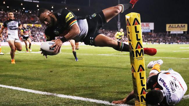 Phillips scored a spectacular try in the first half.