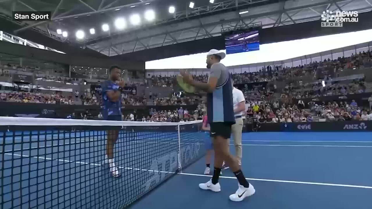 Kyrgios snubs youngster's request