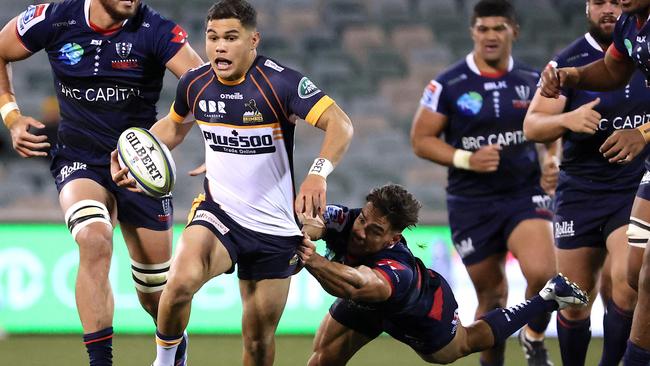 Noah Lolesio will make a welcome return to the Brumbies line-up.