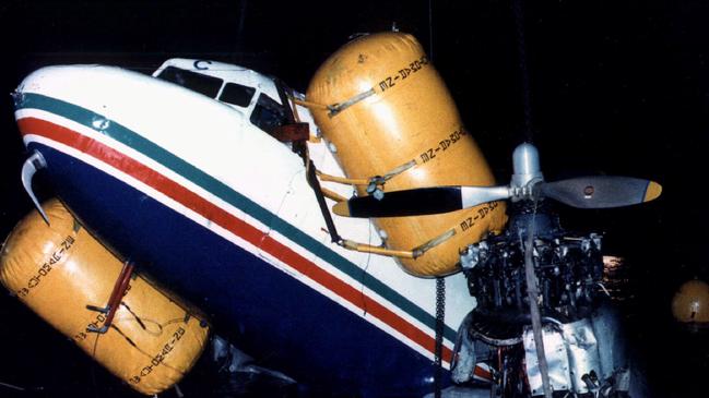 The South Pacific Douglas DC3 being recovered from Botany Bay. Picture: Anna Rogers