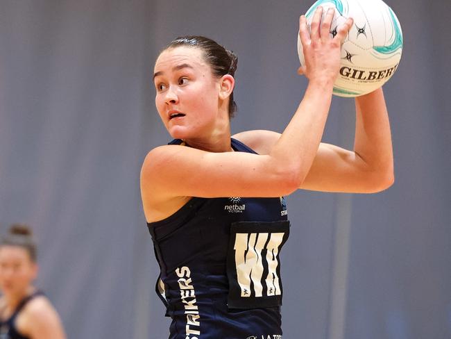 Bendigo Strikers in action in the Victorian Netball League. Photo: Grant Treeby