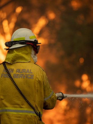 NSW Premier Chris Minns to reform funding of emergency services after ...