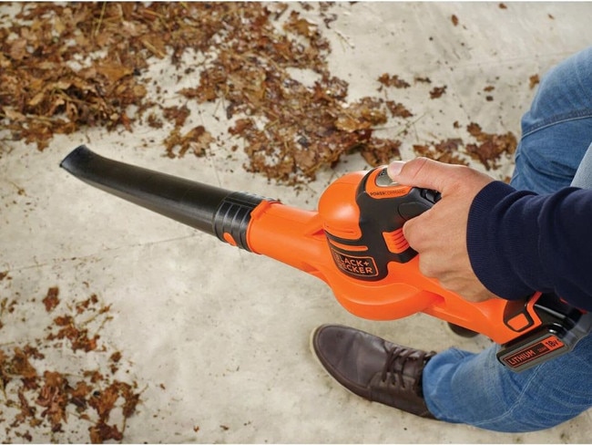 These are the best leaf blowers on the market right now.