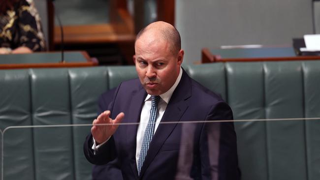 As spending has grown in NSW the number of people on Covid disaster support payments has halved since the reopening. Picture: NCA NewsWire / Gary Ramage