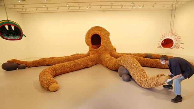 South African designer Porky Hefer’s 14m-wide octopus, Buttpus, is made with giant hand-felted cigarette butts.