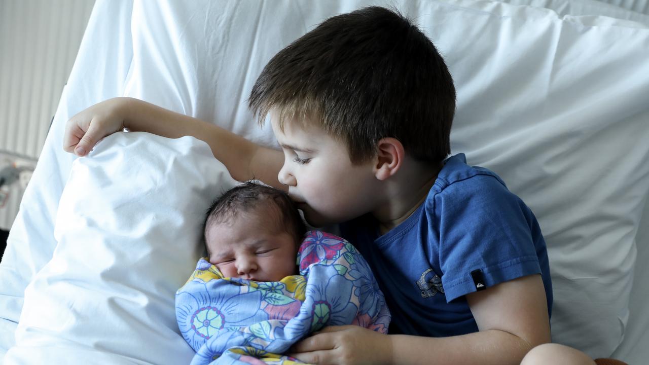 Baby - Sophia Margaret DOB - 14/4/2025 Weight - 3840g Family - Amelia, Vincent and Arthur Wilson From- Torquay. Photo By Sugar Images