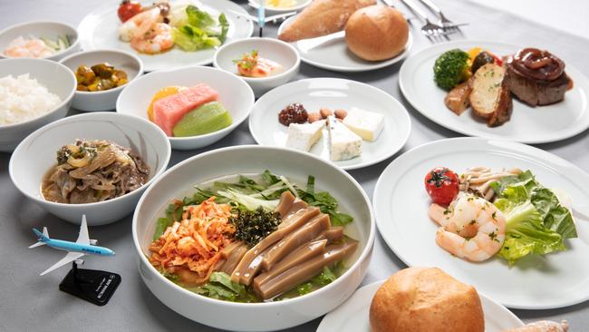 Some of the dining options on Korean Air Prestige Class.