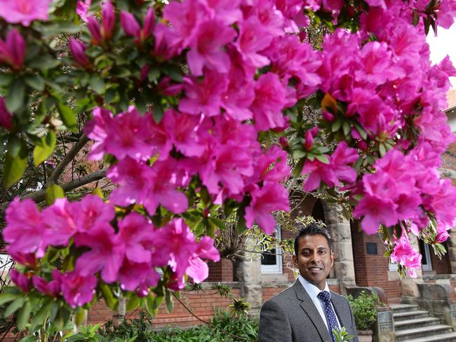 Royal North Shore Hospital immunologist Suran Fernando said the spring pollen season was expected to be the worst in years. Picture: Troy Snook