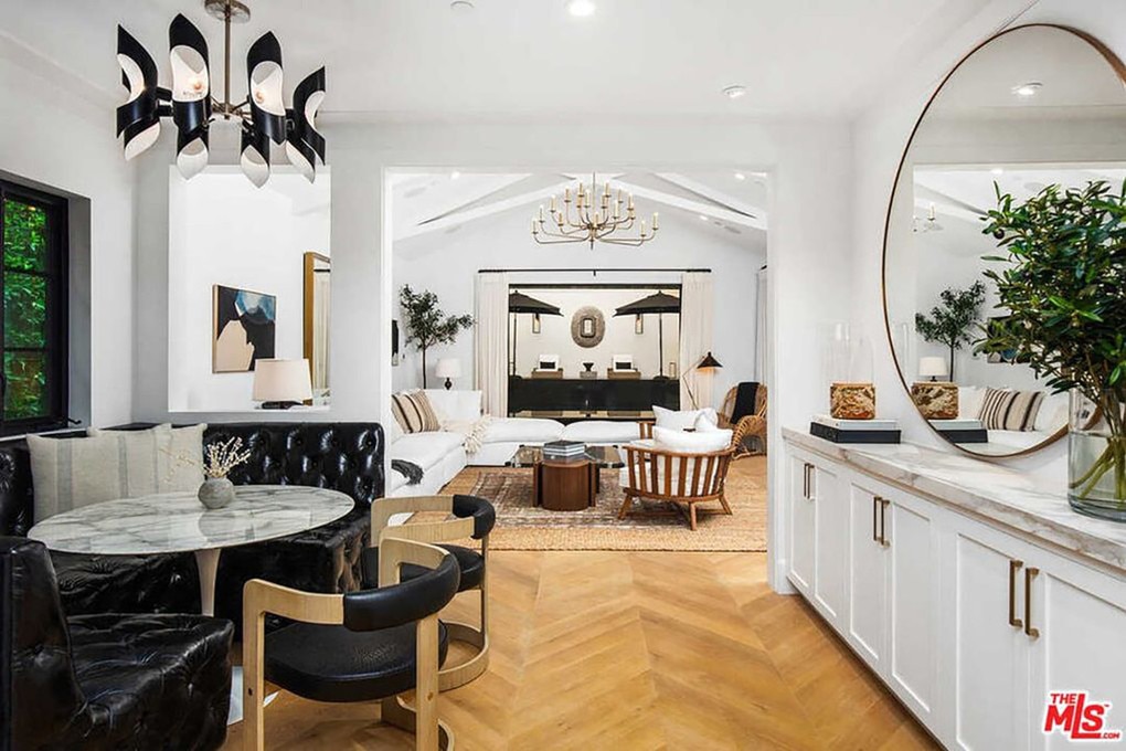 The breakfast nook off the kitchen. Picture: Realtor