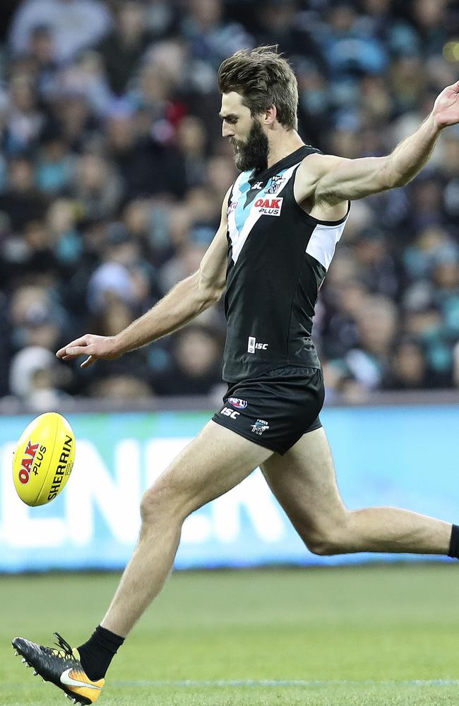 Justin Westhoff kicked 2.2 and one out of bounds on the full against the Saints on Saturday. Two weeks earlier against Melbourne he kicked the game-sealer from outside 50m. Picture: Sarah Reed.