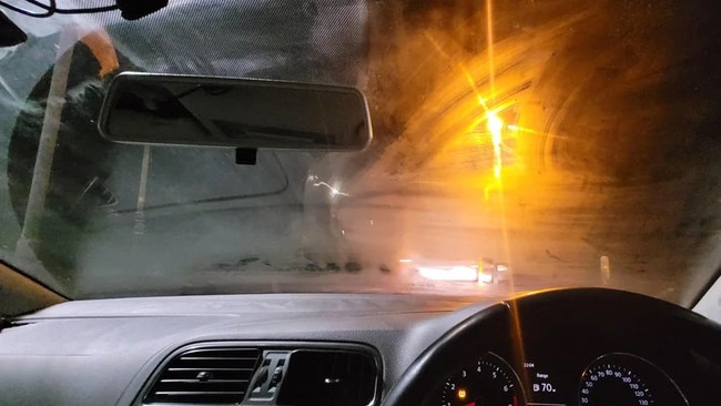 Effects of vaping inside a car. Picture: Seanianan/Reddit