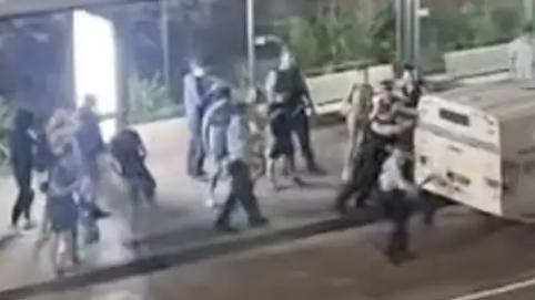 A brawl of approximately 40 teens broke out at Manly Wharf last night around 9 pm, 9 January 2025. Picture: Suppliedhttps://manlyobserver.com.au/couple-save-boy-begging-for-life-in-manly-wharf-teen-brawl/