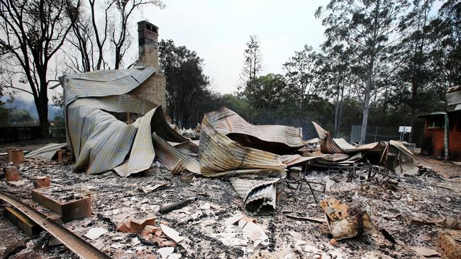 Sunday Telegraph. The aftermath of the bushfire that tore through Bobin, near Taree on the NSW mid north coast. Bobin Public School Picture Nathan Edwards.