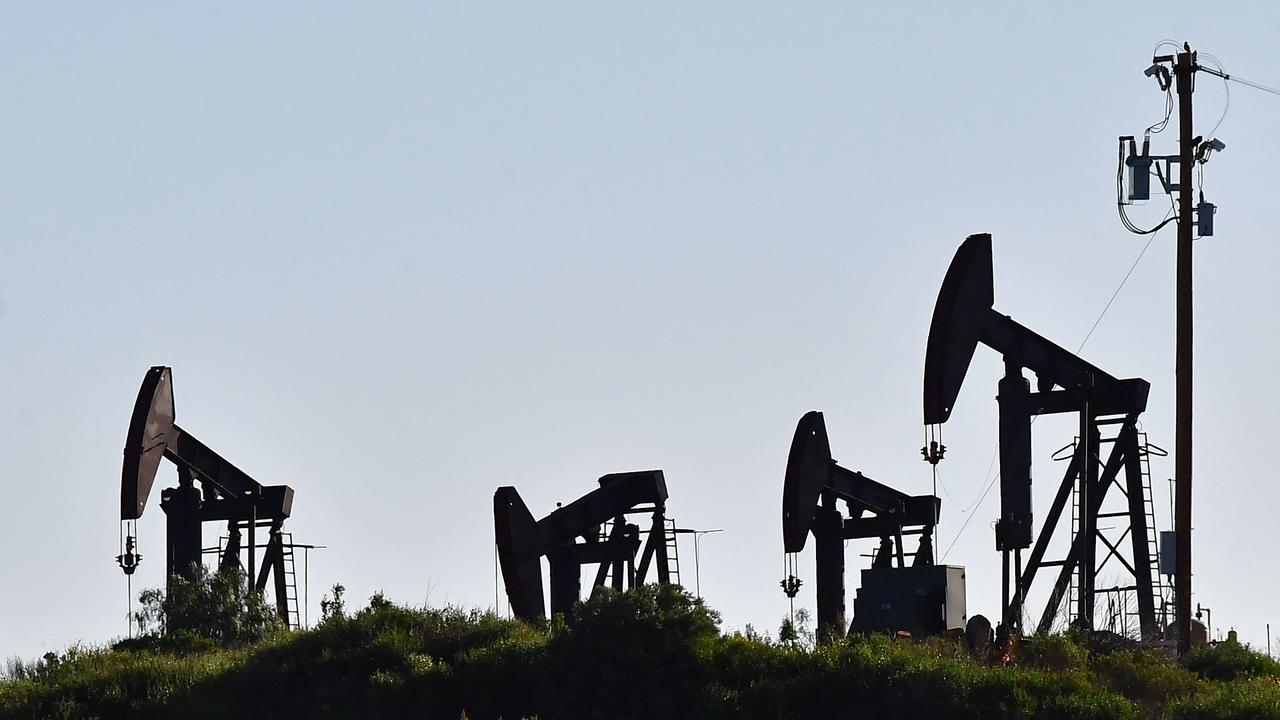 ASX listed oil stocks didn’t track the rise in global crude prices. Picture: AFP / Frederic J. Brown