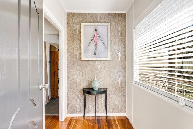 104 Ramsay St, Centenary Heights, is for sale.