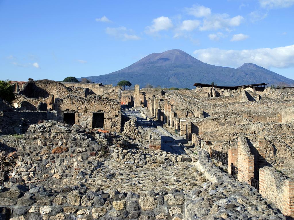 The woman took the artefacts from the preserved site of the Mt Vesuvius eruption in Pompeii.