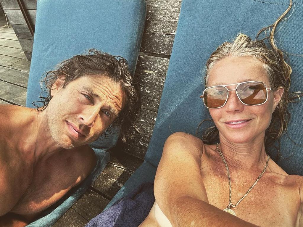 Horrific Gwyneth Paltrows Sun Damage Shocks In Topless Selfie News Com Au Australias