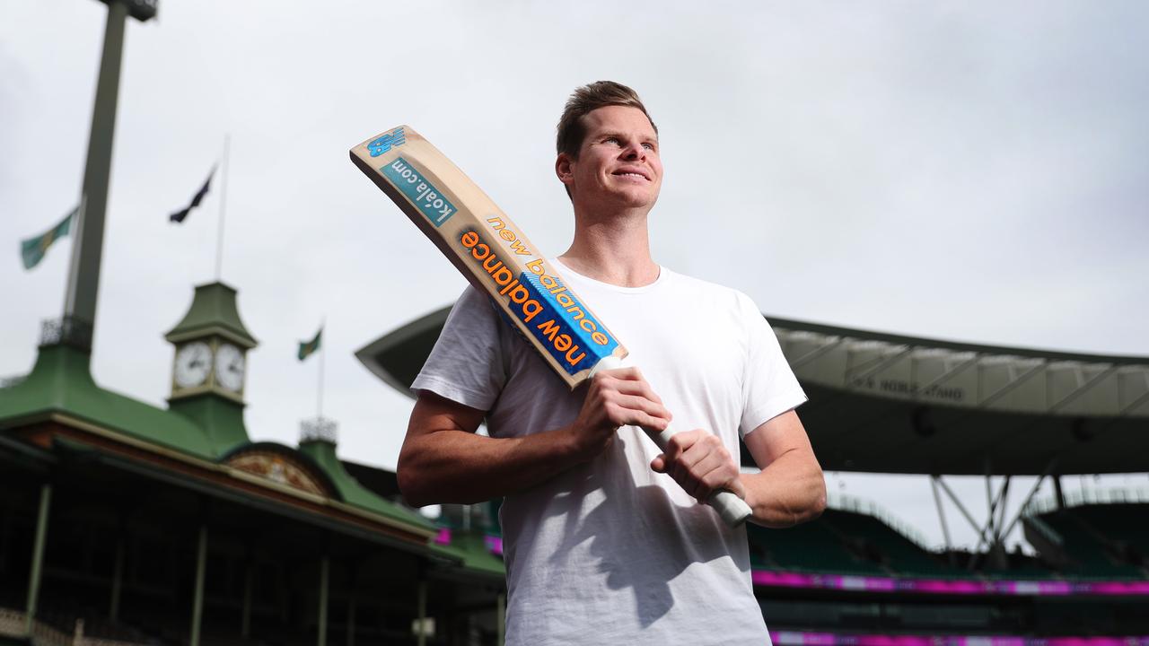 Australian cricketer Steve Smith has endorsed the current leadership but has left the door open to return to the captaincy.