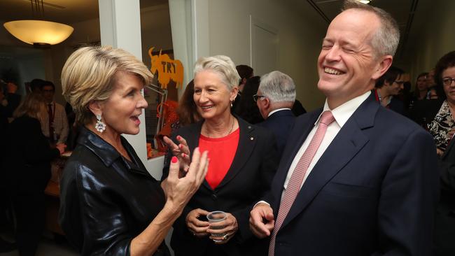 Julie Bishop, Bill Shorten, and Dr Kerryn Phelps at the Crossbench party.