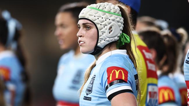 SYDNEY, AUSTRALIA - JUNE 01:  Jesse Southwell of the Blues and team mates look dejected after a Maroons try during game one of the Women's State of Origin series between New South Wales and Queensland at CommBank Stadium on June 01, 2023 in Sydney, Australia. (Photo by Matt King/Getty Images)