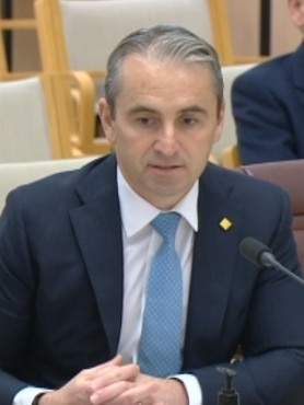 Commonwealth Bank CEO Matt Comyn wants regional customers to vote with their feet.