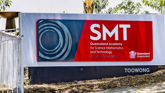 General photograph of construction at Queensland Academy for Science, Mathematics and Technology next to Toowong Creek, Thursday, October 24, 2019 (AAP Image/Richard Walker)