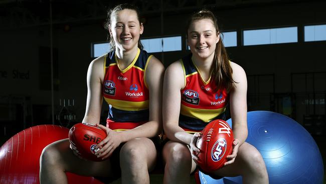 The Allan Sisters — Jess and Sarah — at the Adelaide Football Club training. Jess is leaving as she joins the army. Photo: Sarah Reed.