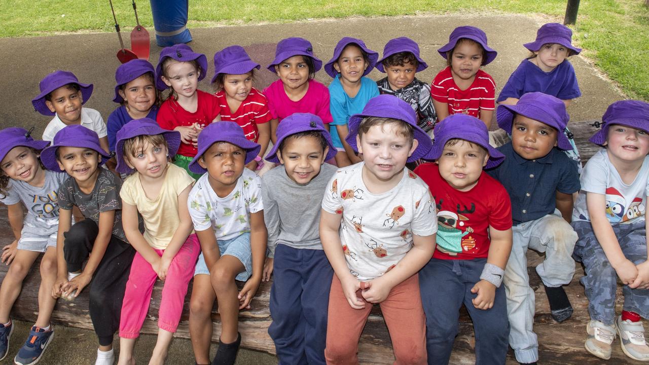 (back from left) Jomari Wightman, Kymirrah Naylon, Abigail Ramsey, Zariyah Prince, Mirri Willis-Duncan, Mia Hinch, Josiah McKellar, Zaylee Prince and Savana Bower. (Front from left) Kyran Hippi, Chase Hagan, Esther Green, Quade Pender, Mitchell Hagan, Rylen Weatherall, Christian Waters, Saxon Robinson and Tate Ross. Kulila Indigenous Kindergarten. Tuesday, December 7, 2021. Picture: Nev Madsen.