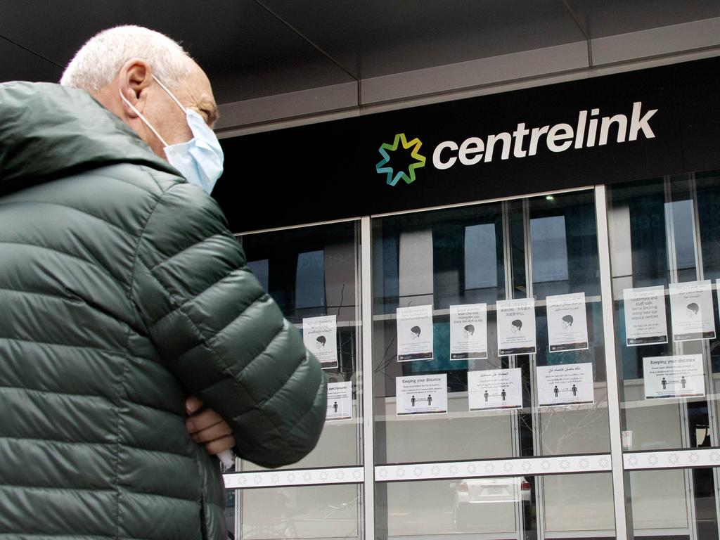 Many Victorians are surviving on Centrelink payments as Australia plunges into a recession. Picture: David Geraghty/NCA NewsWire