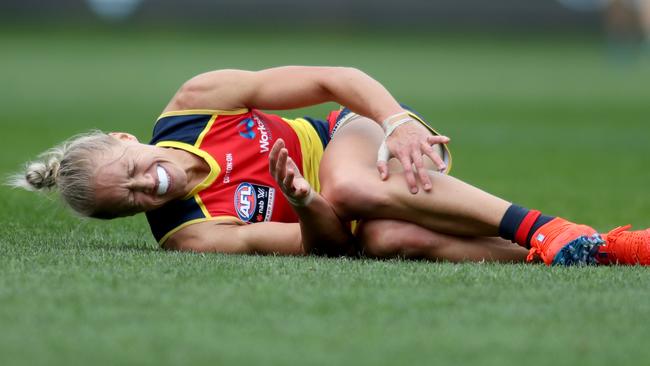 Erin Phillips tore her ACL in the AFLW grand final against Carlton and still won best on ground (AAP Image/Kelly Barnes)