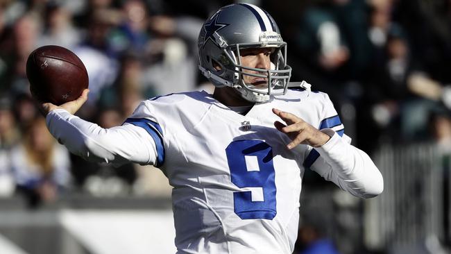 Philadelphia Eagles defense batters Tony Romo in blowout victory