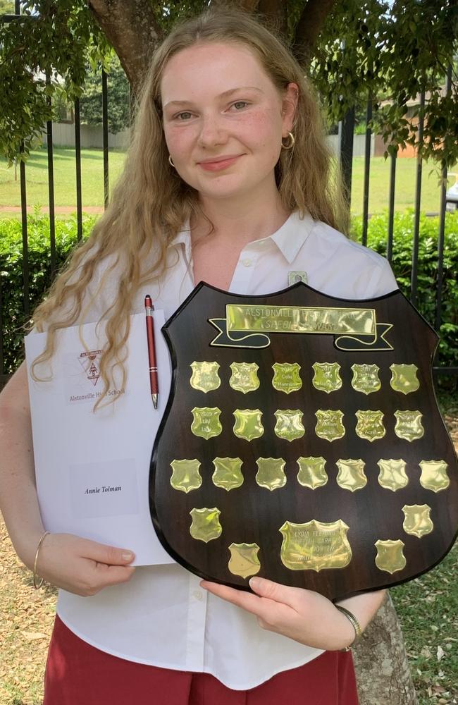 Annie Tolman of Alstonville High School is among the Distinguished Achievers from her 2024 HSC cohort.