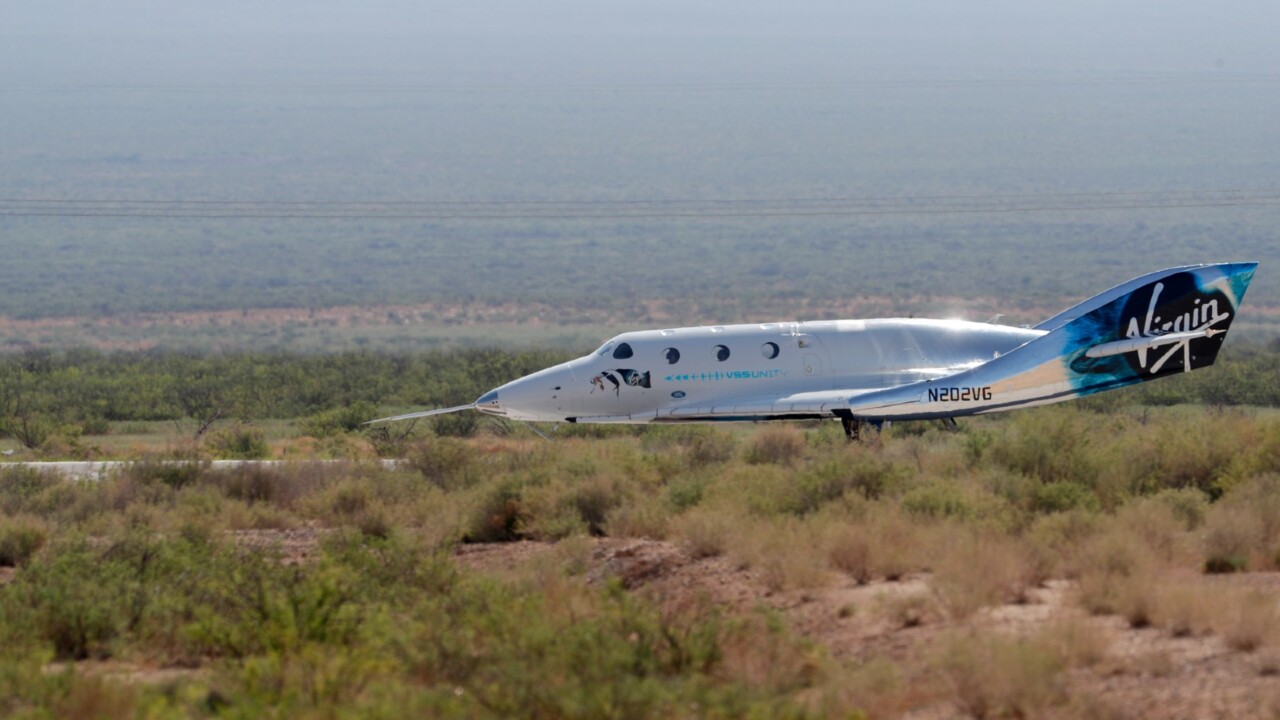 Virgin Galactic Launches First Space Tourist Flight | Daily Telegraph