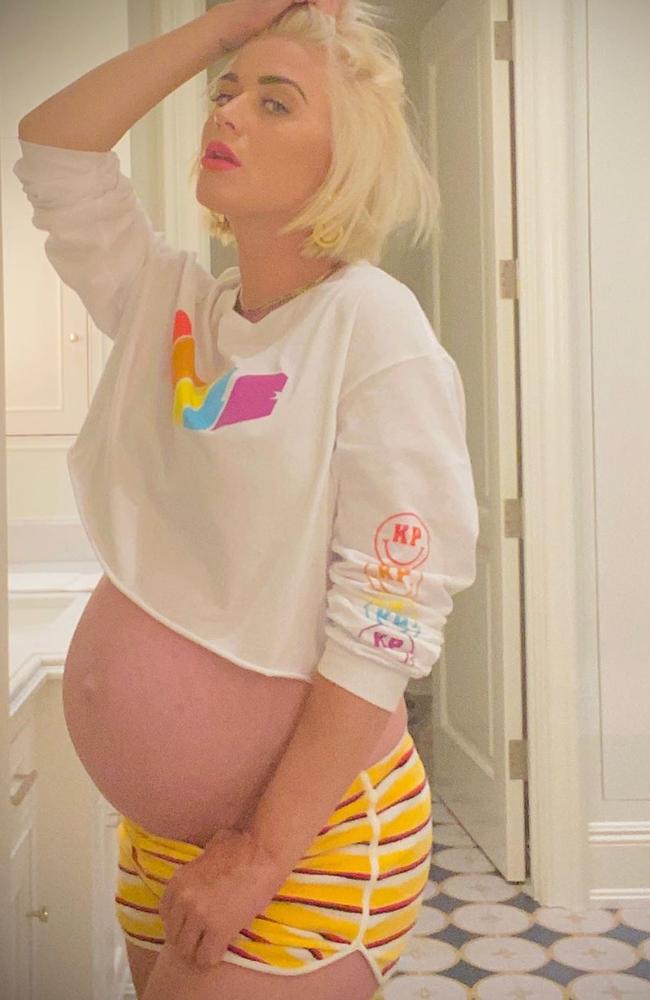 Katy Perry, ready to pop in a crop.