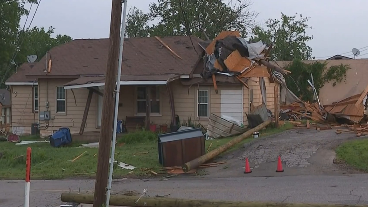 Residents begin clean-up efforts after tornado hits Oklahoma | Sky News ...