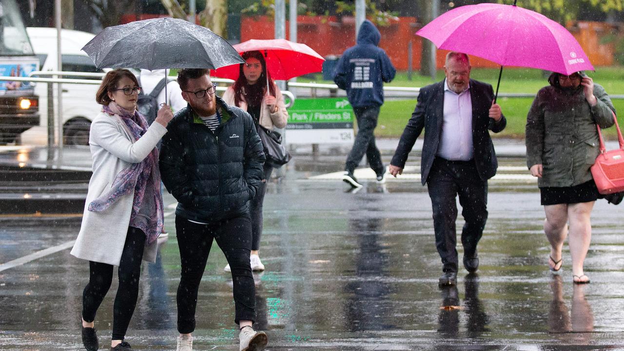 Melbourne Weather Heavy Rain And Cold Temperatures Set For The Weekend Herald Sun