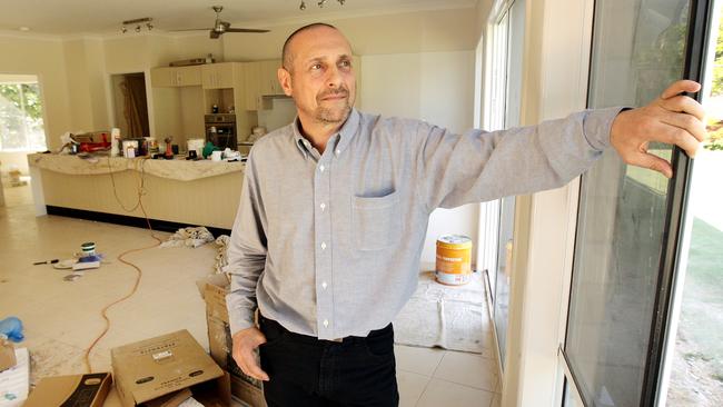 Lev Mizikovsky on a building site in Brisbane