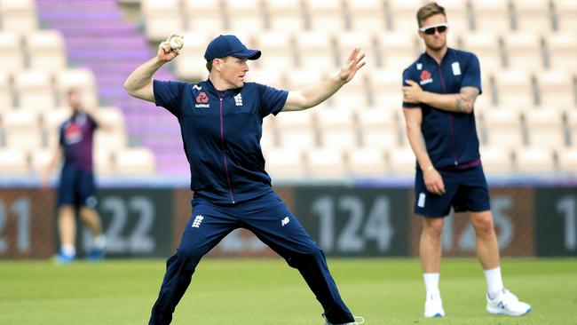 Eoin Morgan was injured during fielding drills.