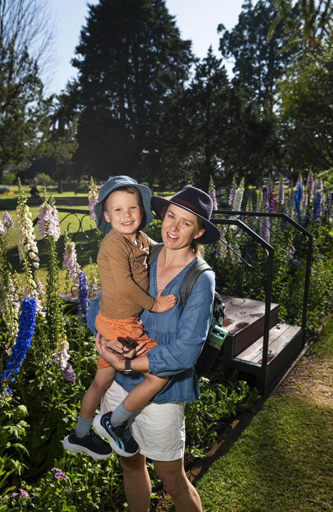 Scotty and Amy Patterson in Queens Park for Carnival of Flowers, Saturday, September 21, 2024. Picture: Kevin Farmer