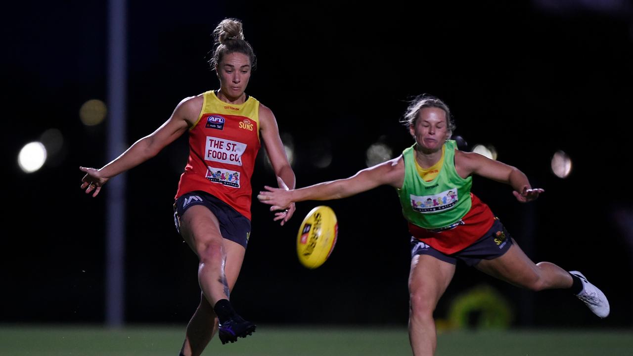 Working at Parlimant House Hannah Dunn found a new passion in footy. Getty Images