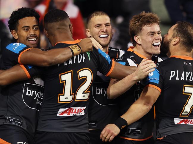 The Tigers celebrated their second-straight win. Photo: Matt King/Getty Images