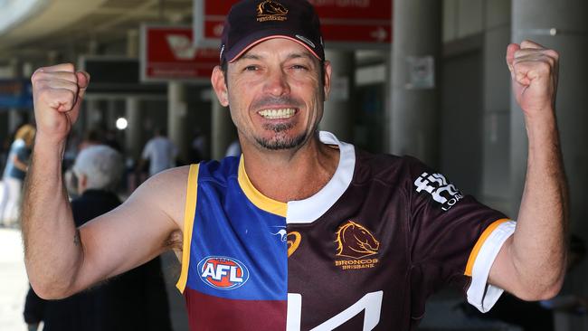 Brisbane superfan Duncan Turnbull sees the Broncos off at the airport. Picture: David Clark