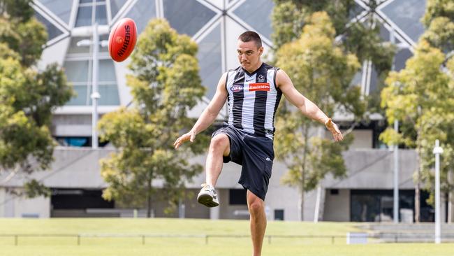 Tszyu tests out his right foot. Picture: Jake Nowakowski