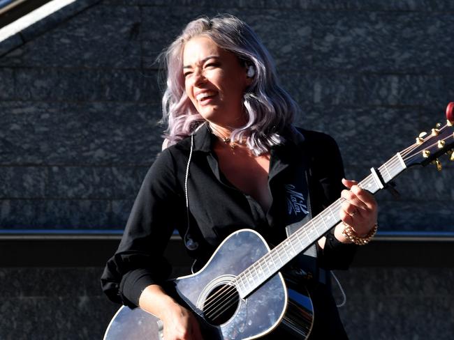 Country pop singer Jade Holland will perform at the Maryborough Sports Club this NYE. Picture: Evan Morgan