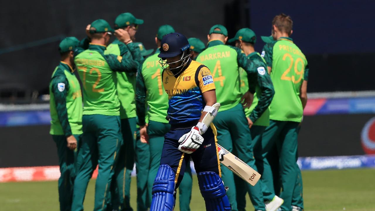 South Africa cruises to WC win.