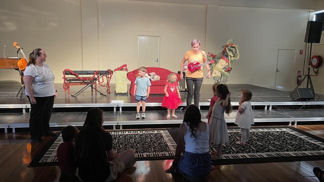 The Hume Conservatorium holding a fun lesson for children in Goulburn.