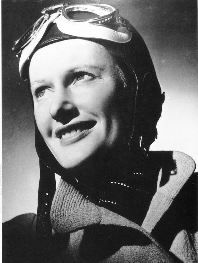 Nancy Bird Walton, one of the world’s first female pilots, in a 1935 photo.