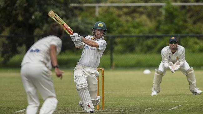 Kyle Rayner batting for Box Hill. Picture: Valeriu Campan