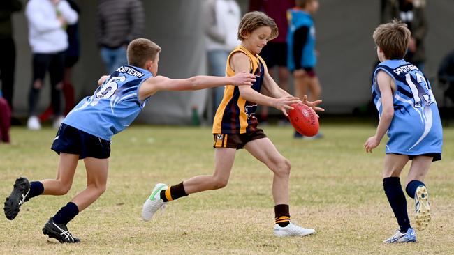 31/5/21 - School Sport SA Sapsasa State Country Football Carnival in West Beach - Central Eyre Peninsula v Southern Fleurieu on Oval 4. Picture: Naomi Jellicoe