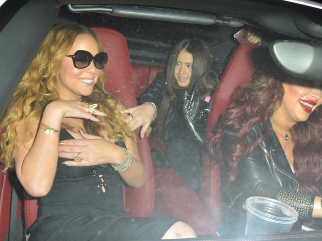 Mariah Carey Nip Slip Wardrobe Malfunction Follows Dinner With James Packer Photos Daily 